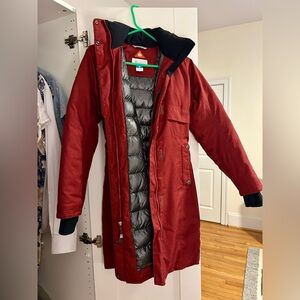 Columbia Women’s Juniper Ridge Down Parka